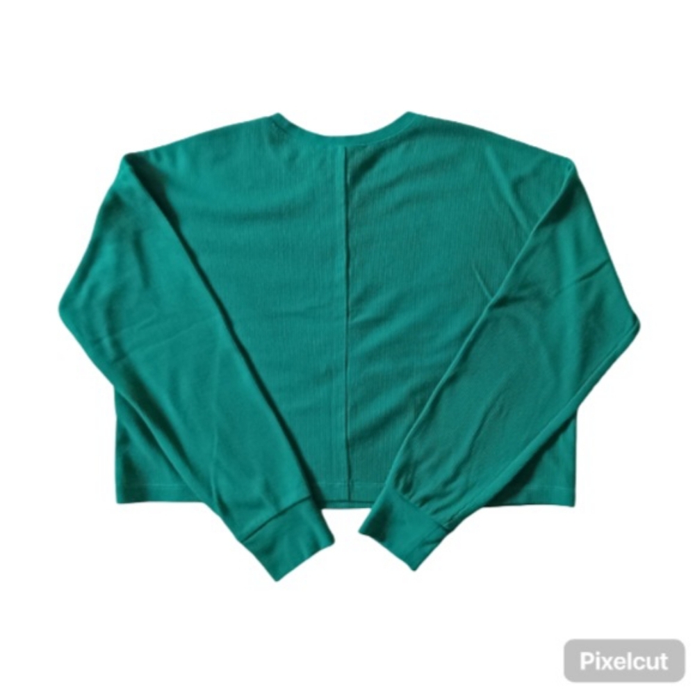 Forever 21 Oversized Long Sleeve Christmas Crop Top - Size S - Picture 3 of 3